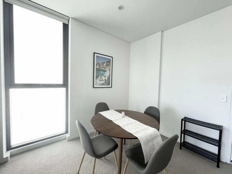 Apartment Skypark Oasis Retreat 2br@ Close To Olympicpark